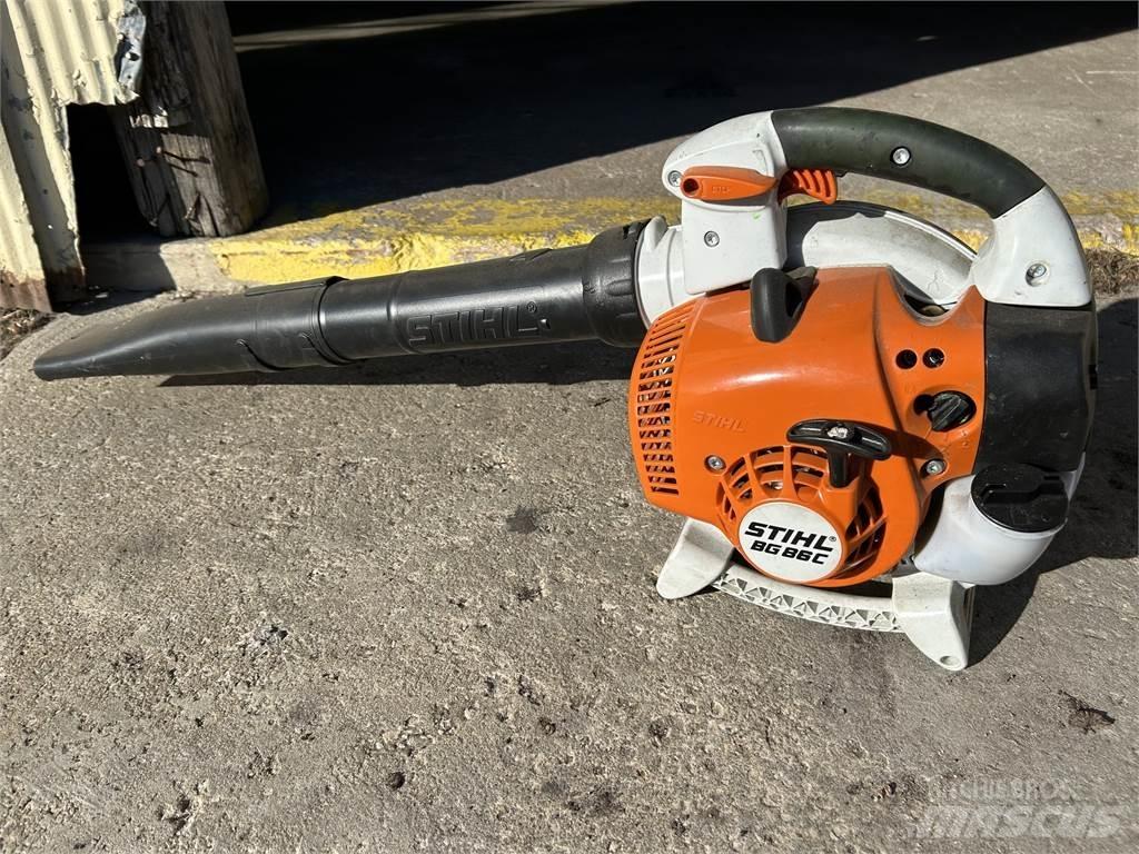 Stihl BG86 高尔夫球车