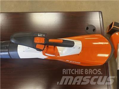 Stihl BGA200 高尔夫球车