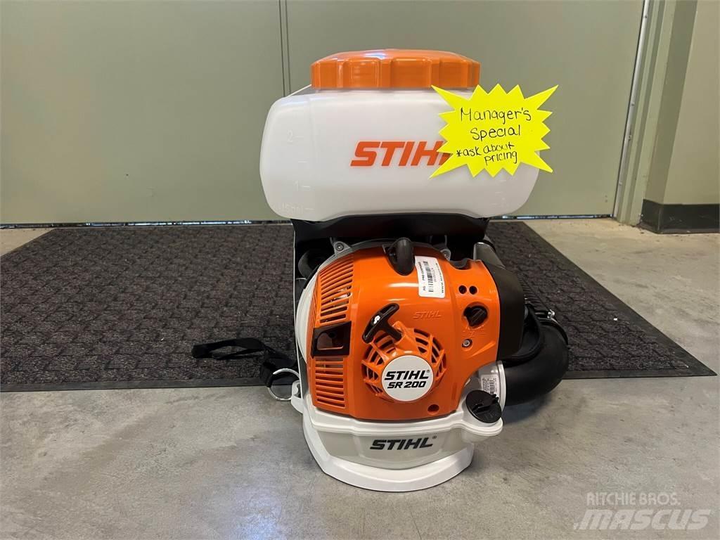 Stihl SR200 高尔夫球车