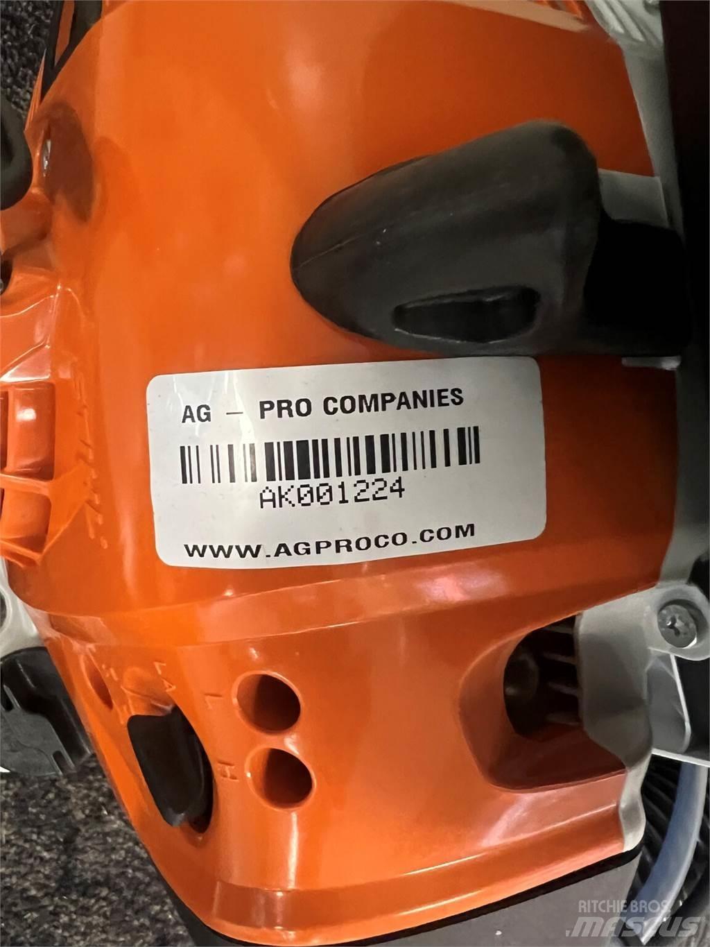 Stihl SR200 高尔夫球车
