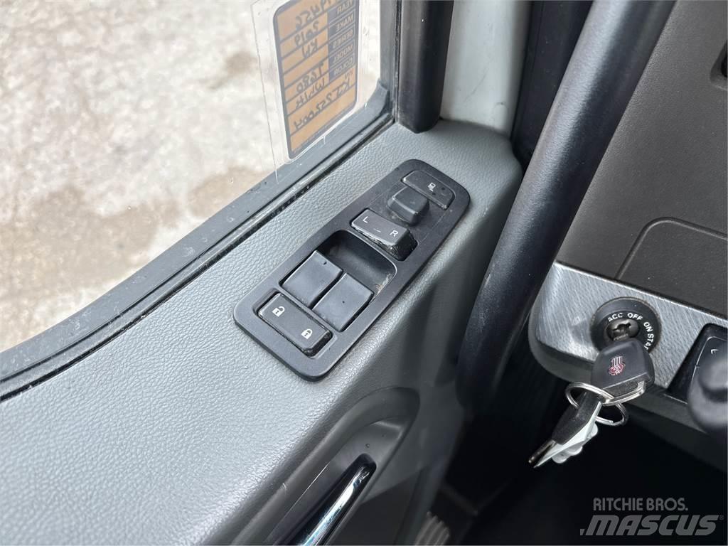 Kenworth T680 牵引车