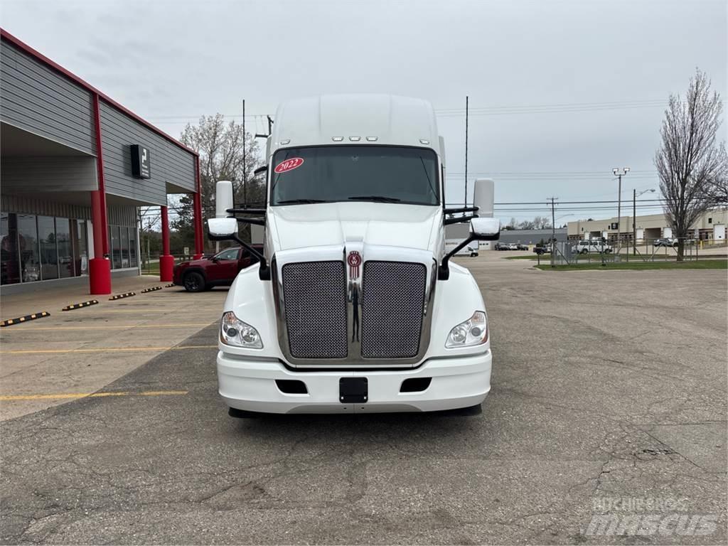 Kenworth T680 牵引车