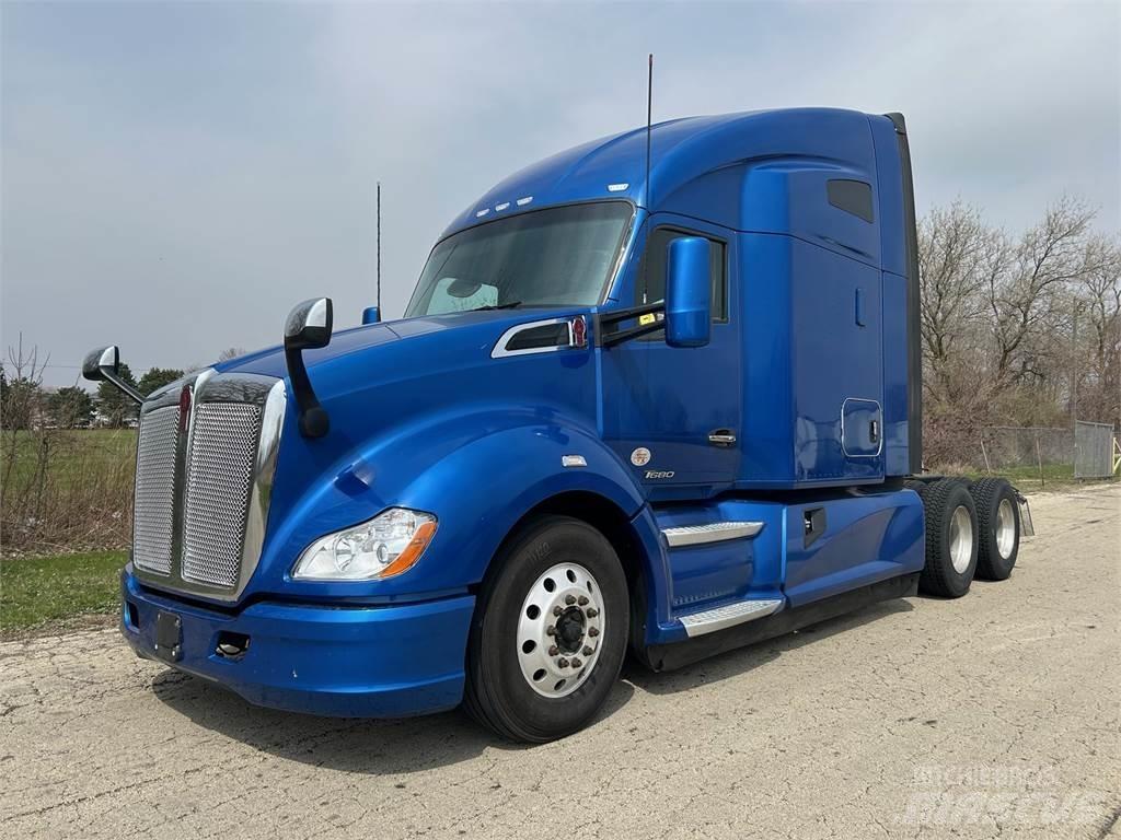 Kenworth T680 牵引车