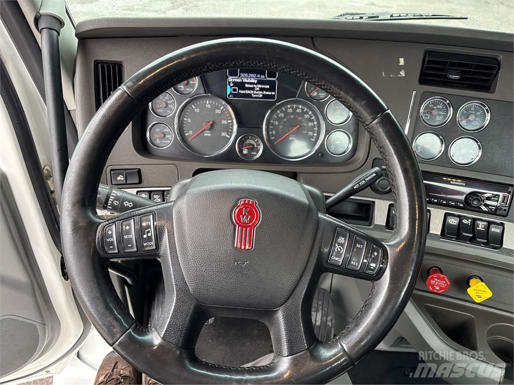 Kenworth T680 牵引车
