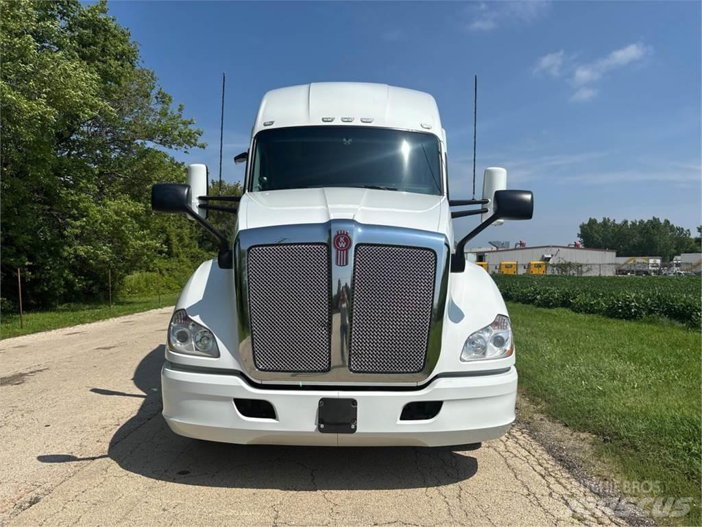 Kenworth T680 牵引车