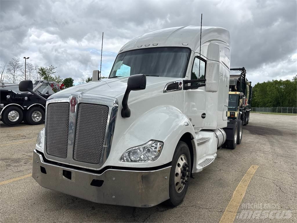 Kenworth T680 牵引车