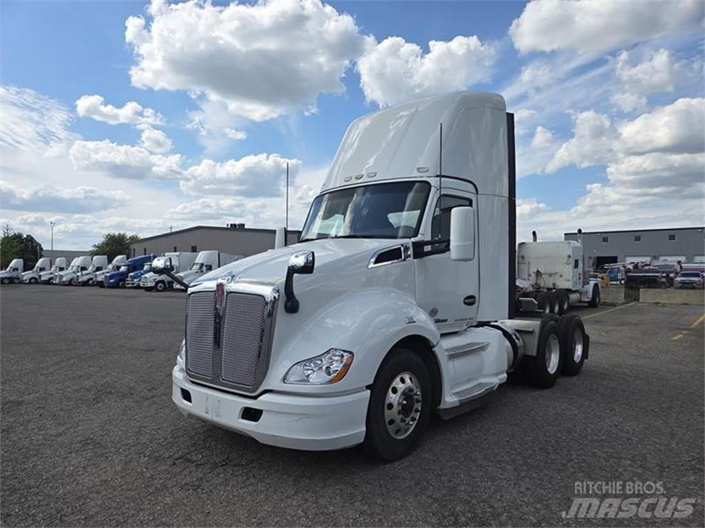 Kenworth T680 牵引车