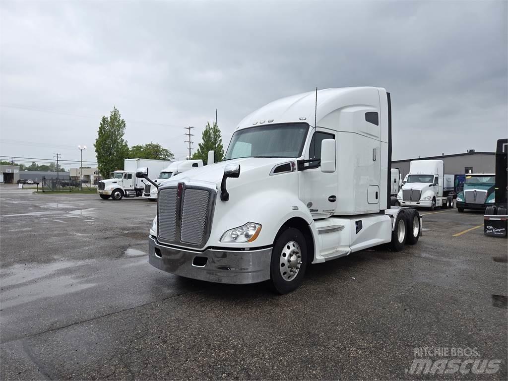 Kenworth T680 牵引车