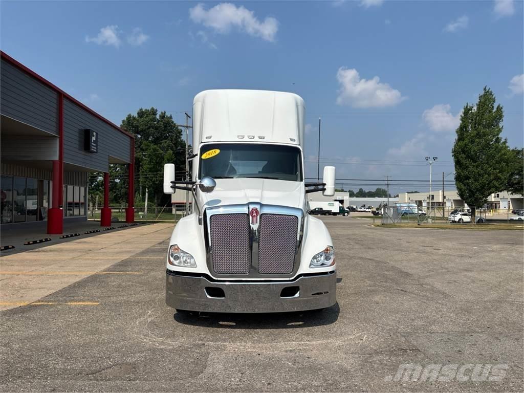 Kenworth T680 牵引车