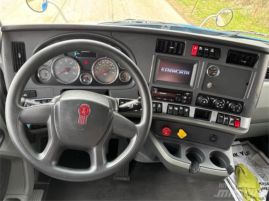 Kenworth T880 牵引车