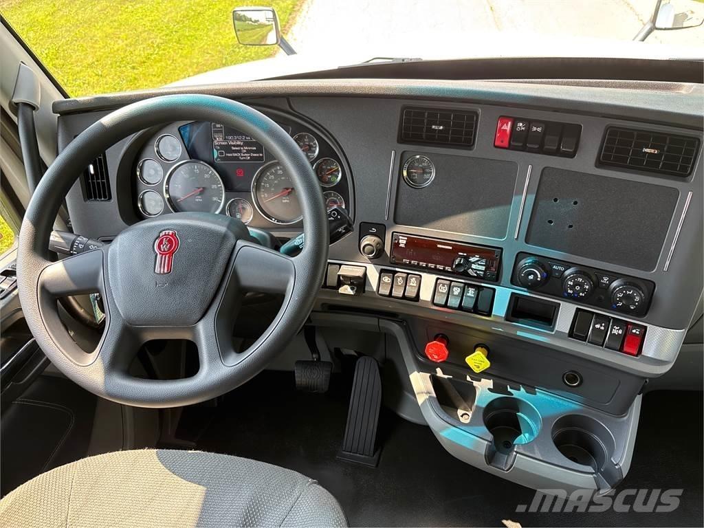 Kenworth T880 牵引车