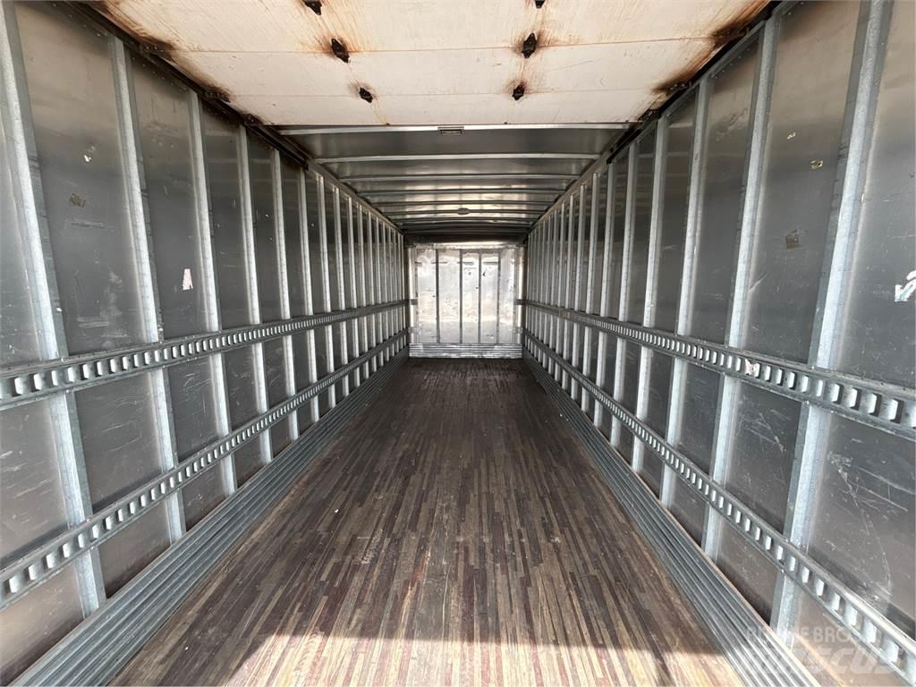 Peterbilt 337 厢式货车