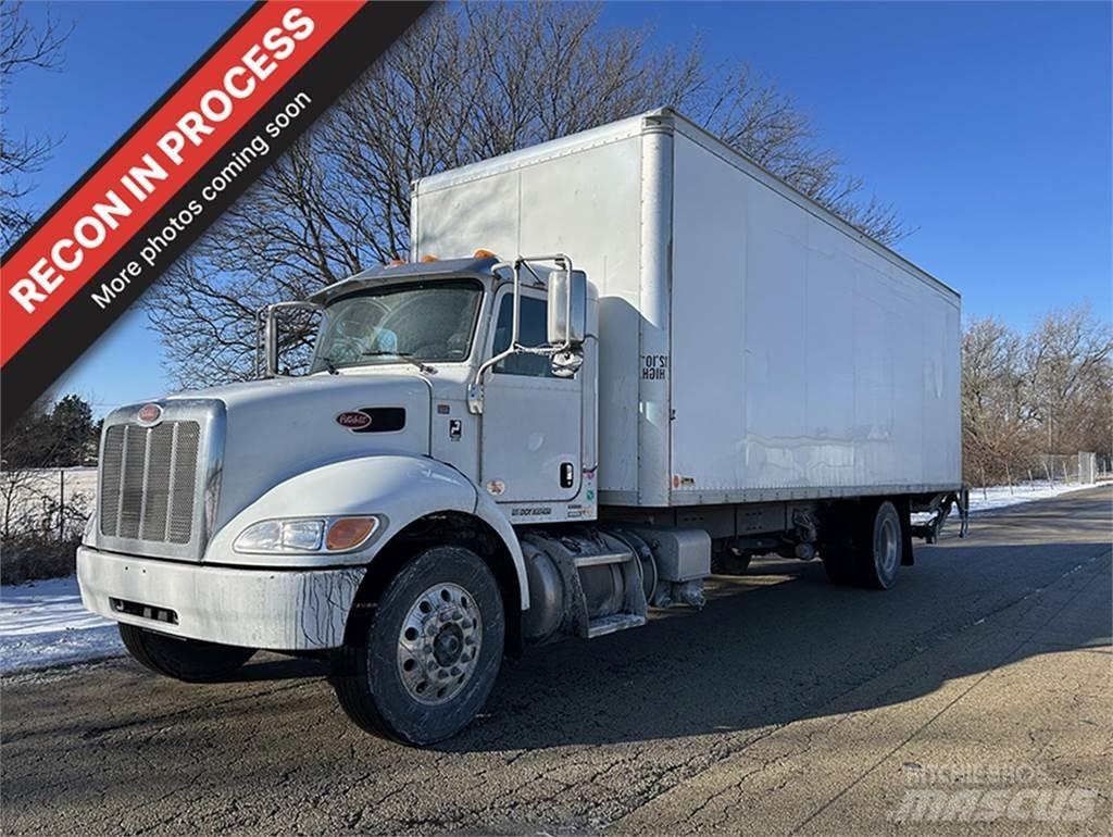 Peterbilt 337 厢式货车