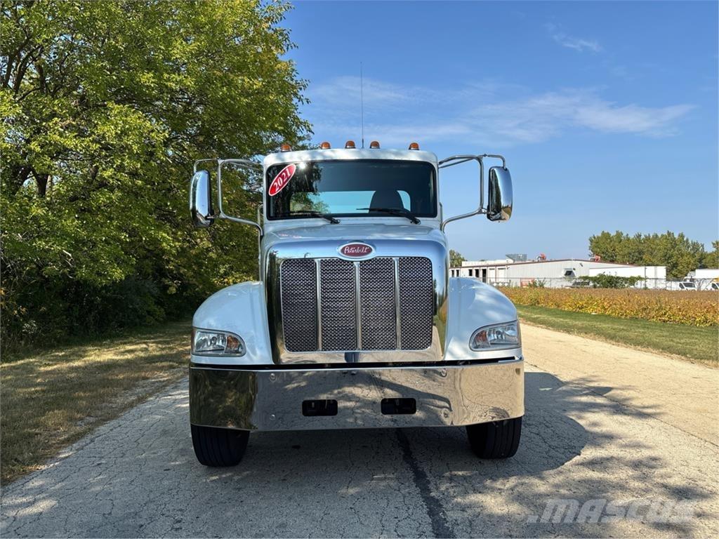 Peterbilt 337 其他货车