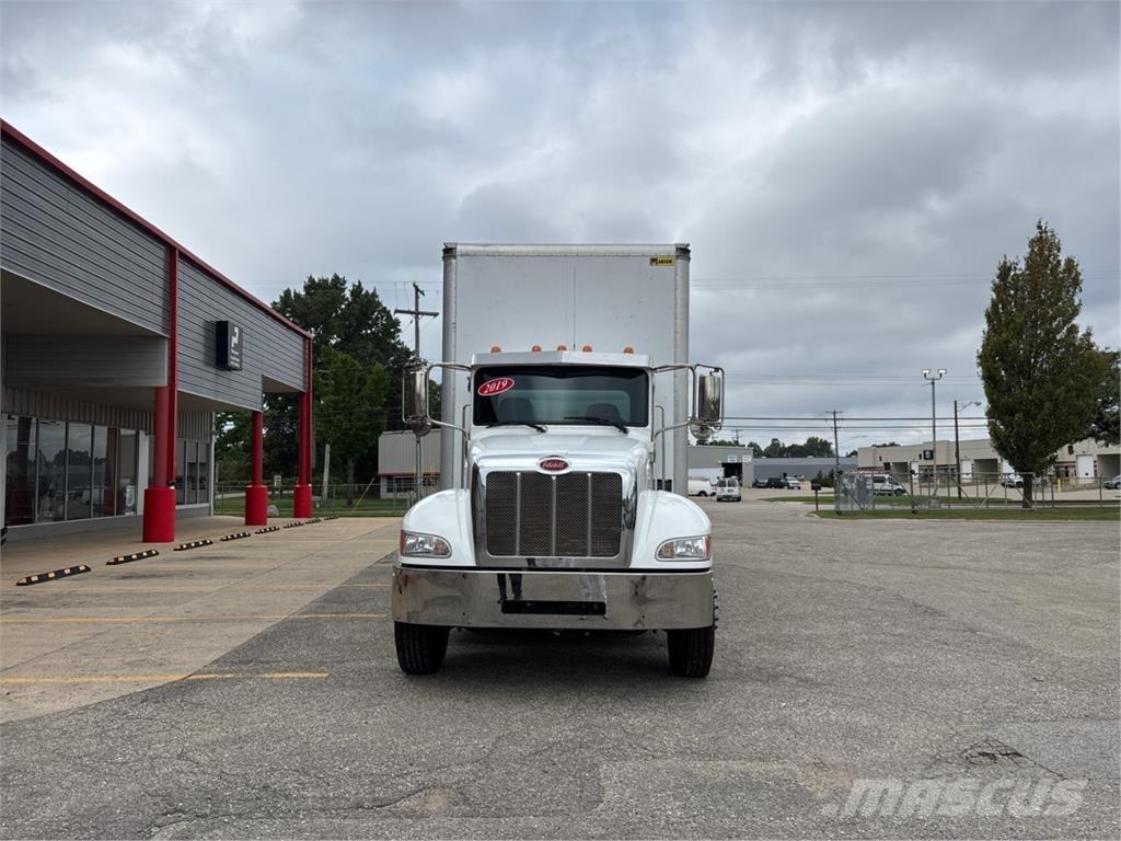 Peterbilt 337 其他货车