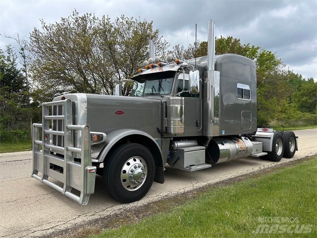 Peterbilt 389 其他货车