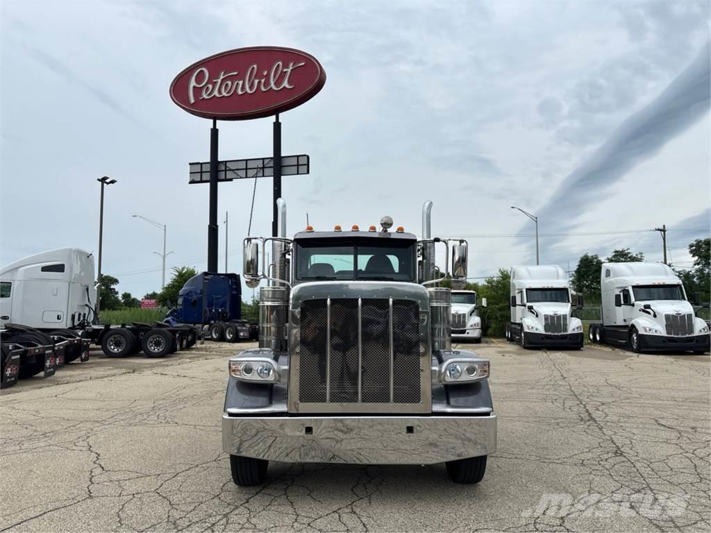 Peterbilt 389 其他货车