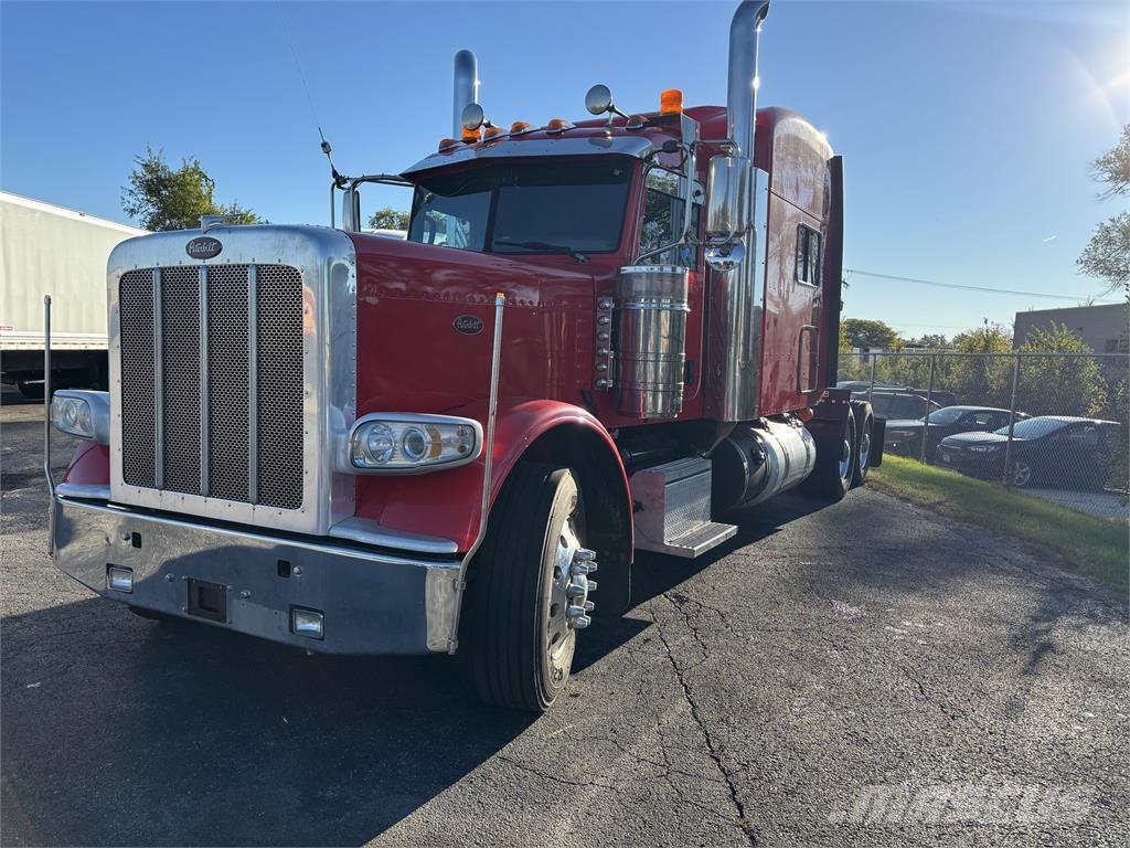 Peterbilt 389 牵引车