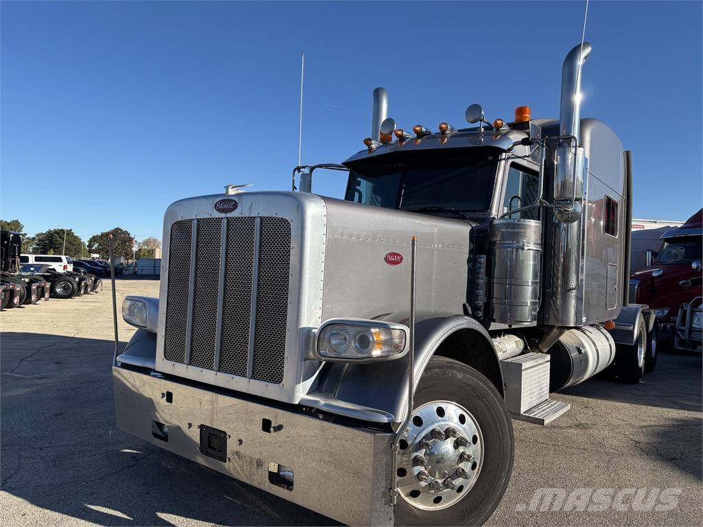Peterbilt 389 牵引车
