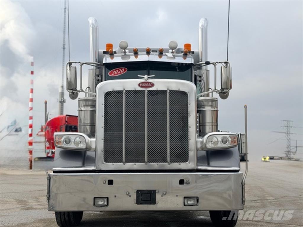Peterbilt 389 牵引车