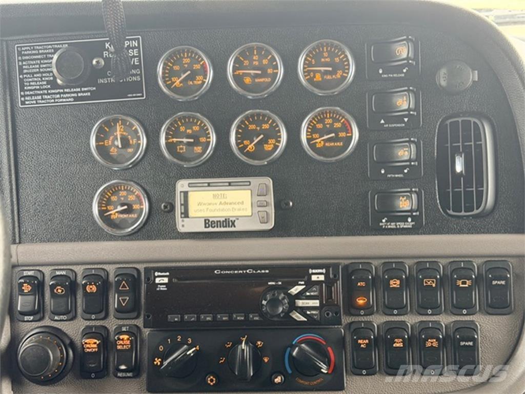 Peterbilt 389 牵引车