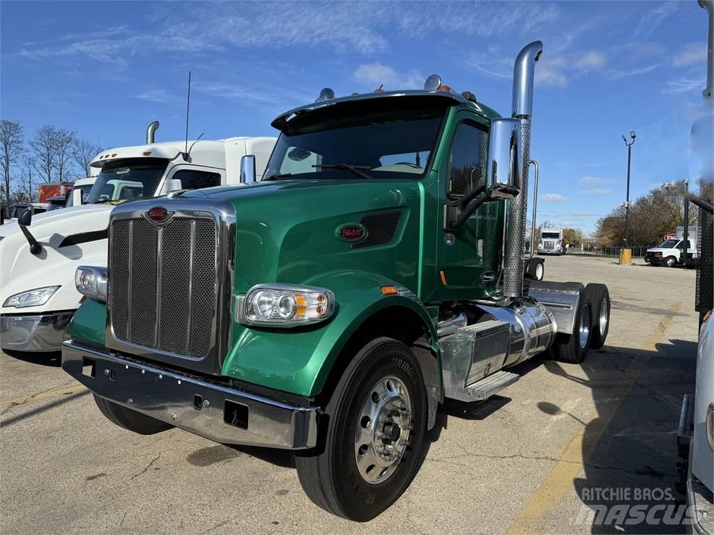 Peterbilt 567 牵引车