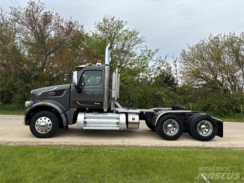 Peterbilt 567 牵引车