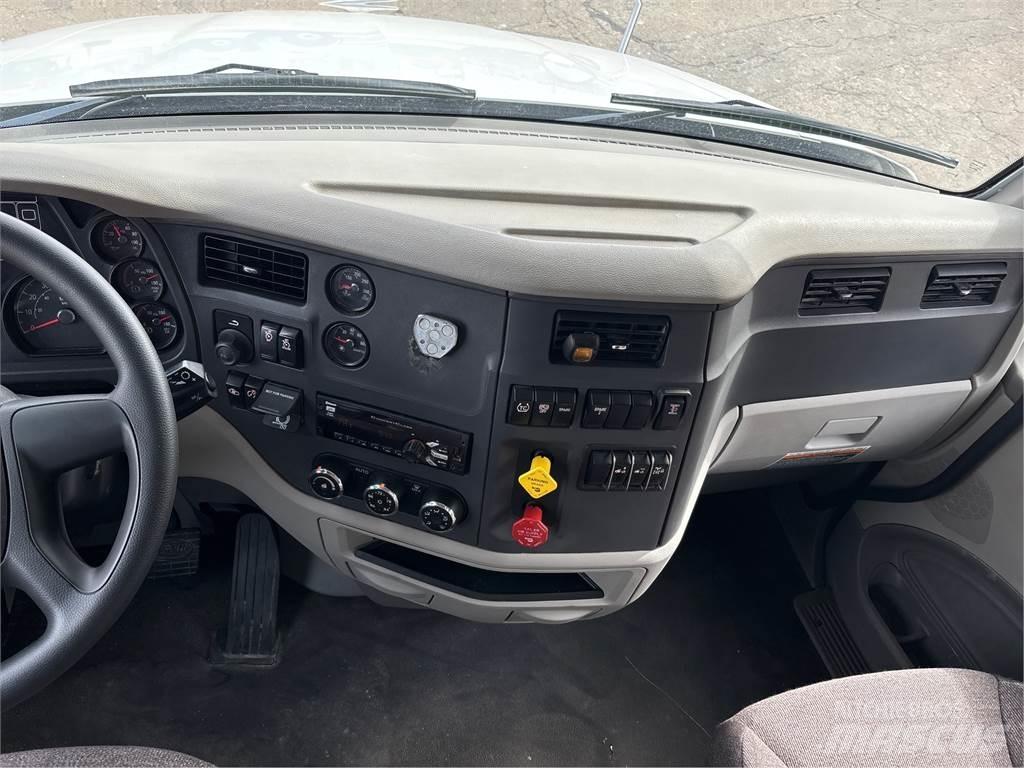 Peterbilt 579 牵引车
