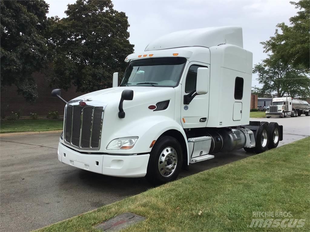 Peterbilt 579 牵引车