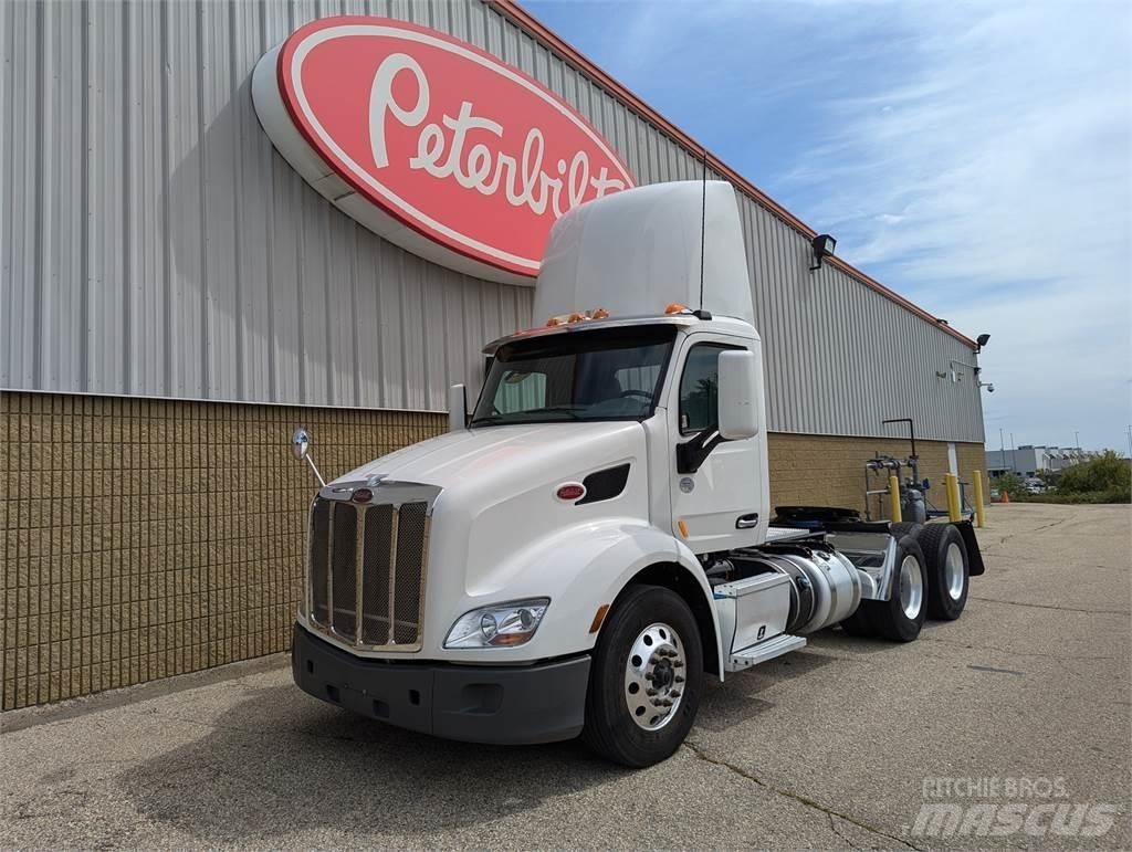 Peterbilt 579 牵引车
