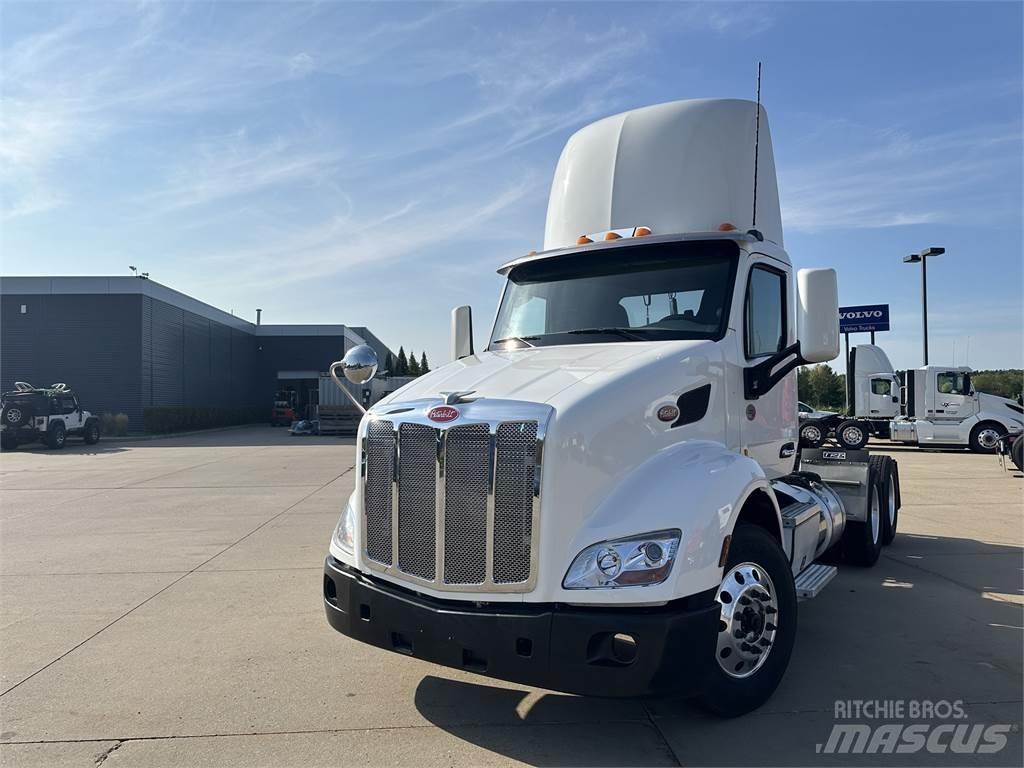 Peterbilt 579 牵引车