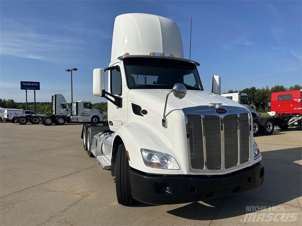 Peterbilt 579 牵引车