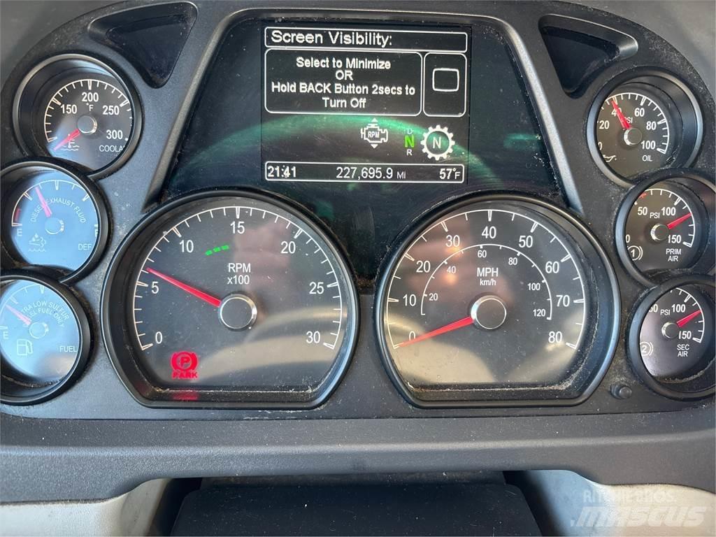 Peterbilt 579 牵引车