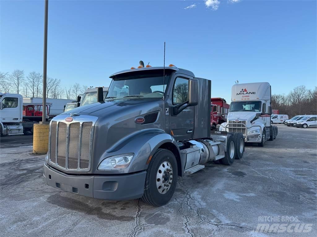 Peterbilt 579 牵引车