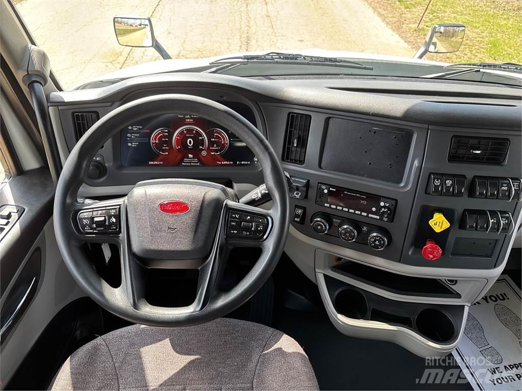 Peterbilt 579 牵引车