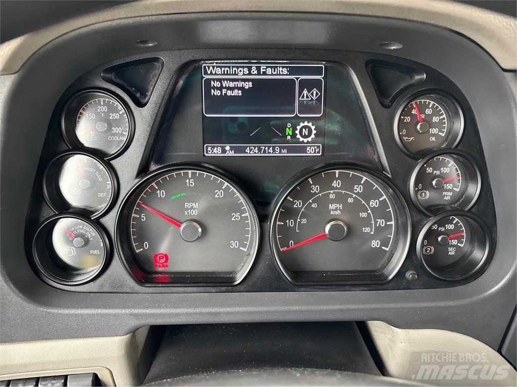 Peterbilt 579 牵引车