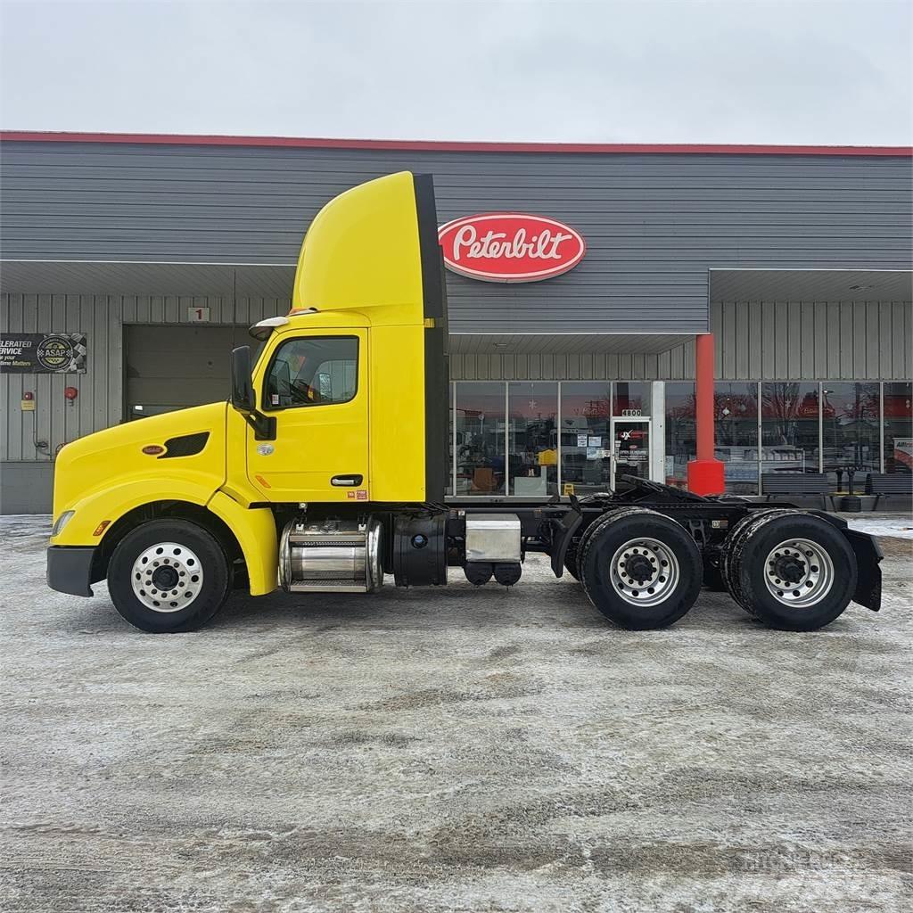 Peterbilt 579 牵引车