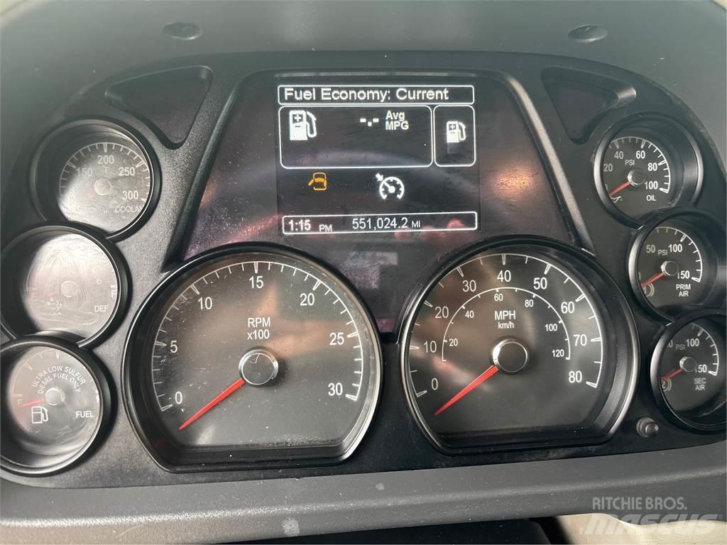 Peterbilt 579 牵引车