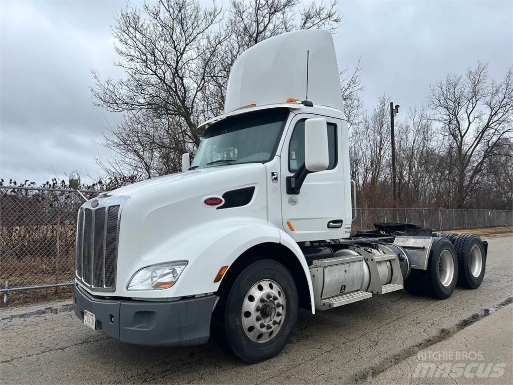 Peterbilt 579 牵引车