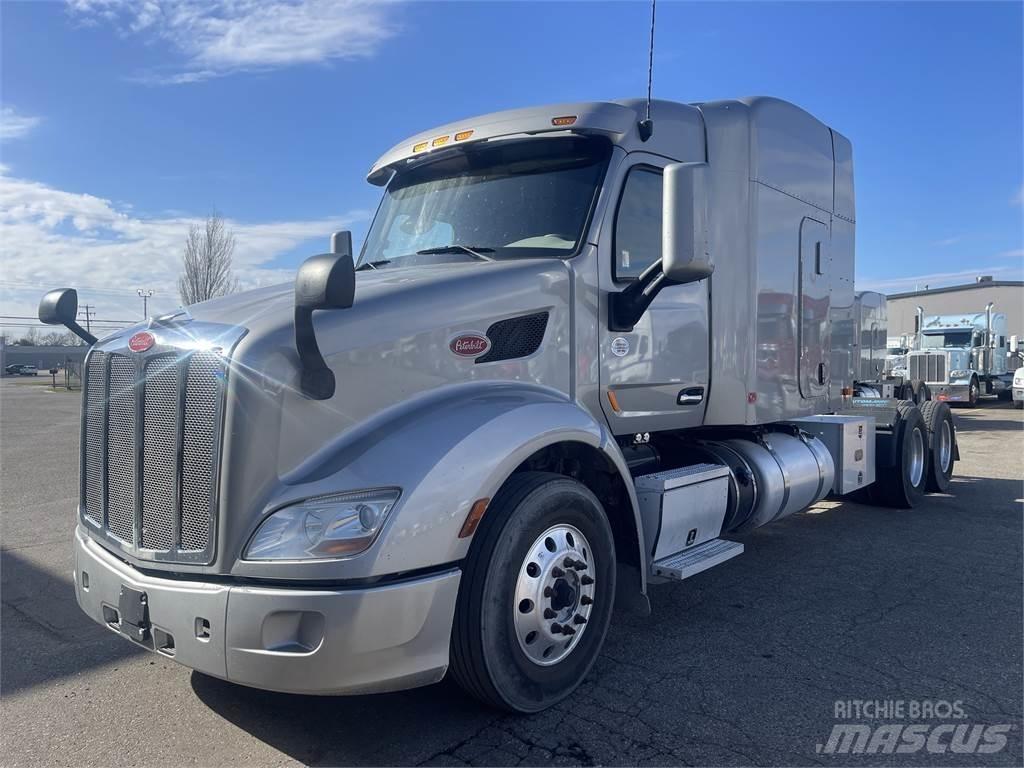 Peterbilt 579 牵引车