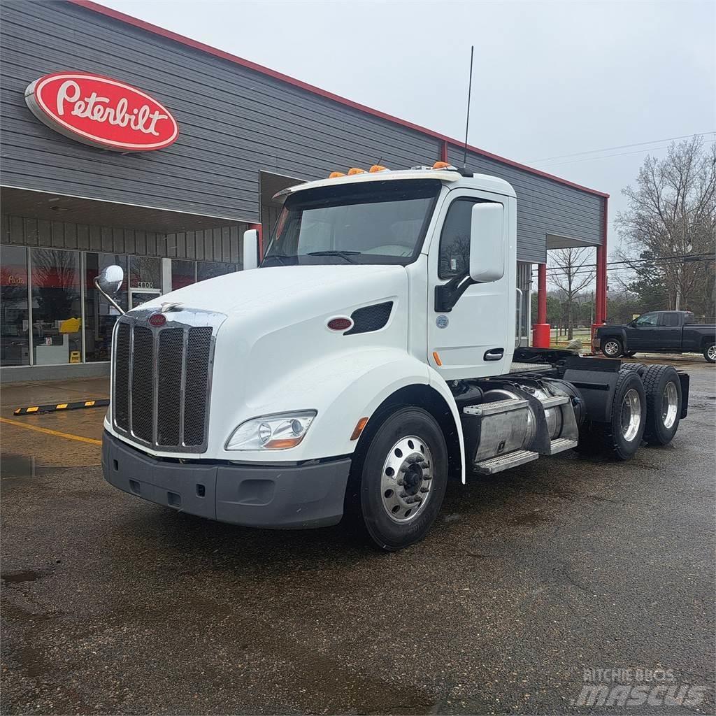 Peterbilt 579 牵引车