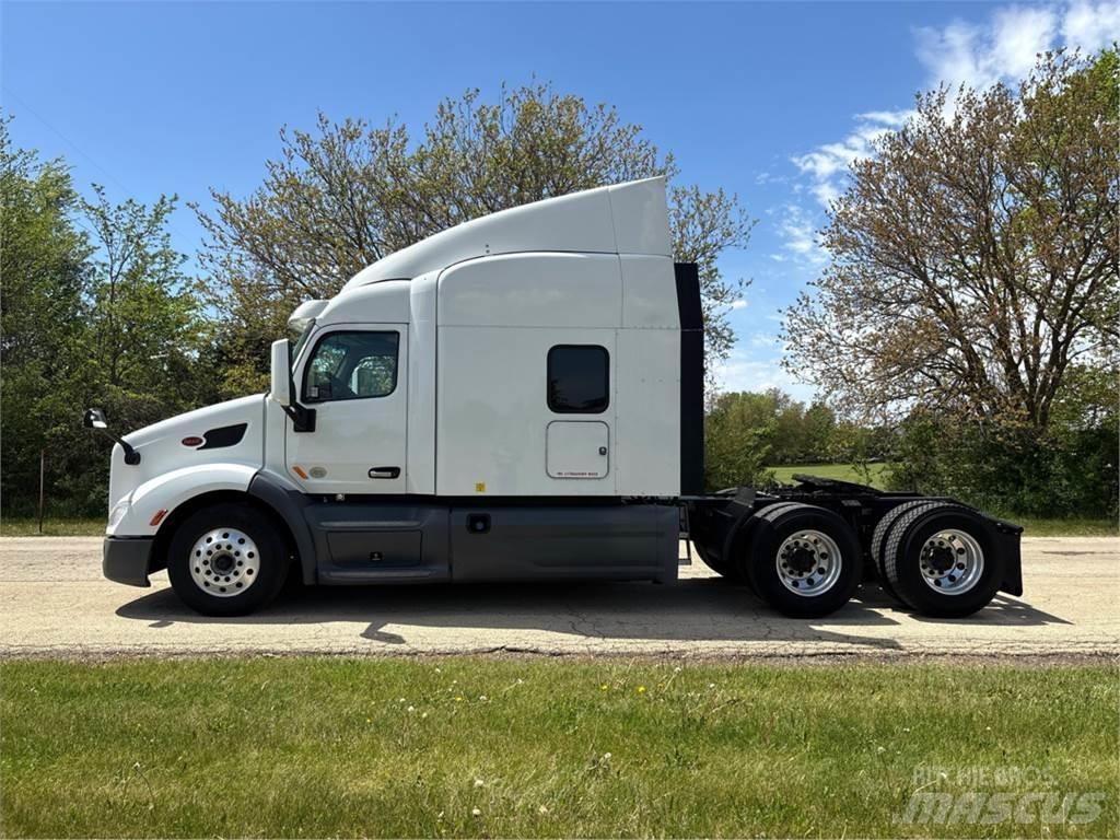 Peterbilt 579 牵引车
