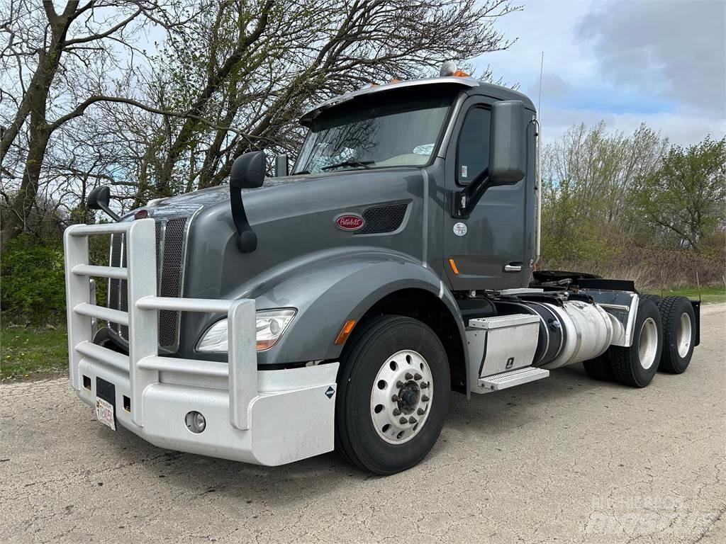 Peterbilt 579 牵引车