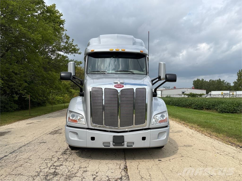 Peterbilt 579 其他货车