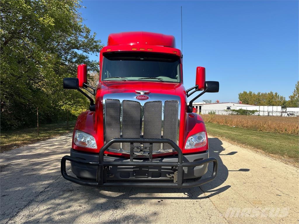 Peterbilt 579 其他货车