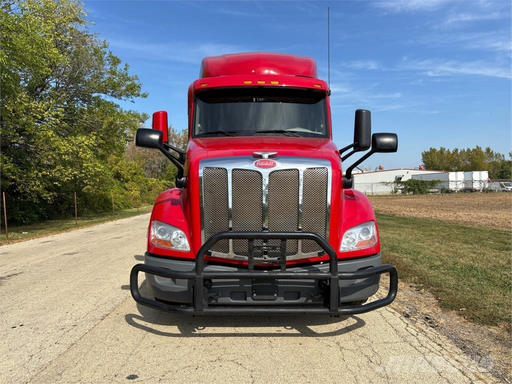 Peterbilt 579 其他货车
