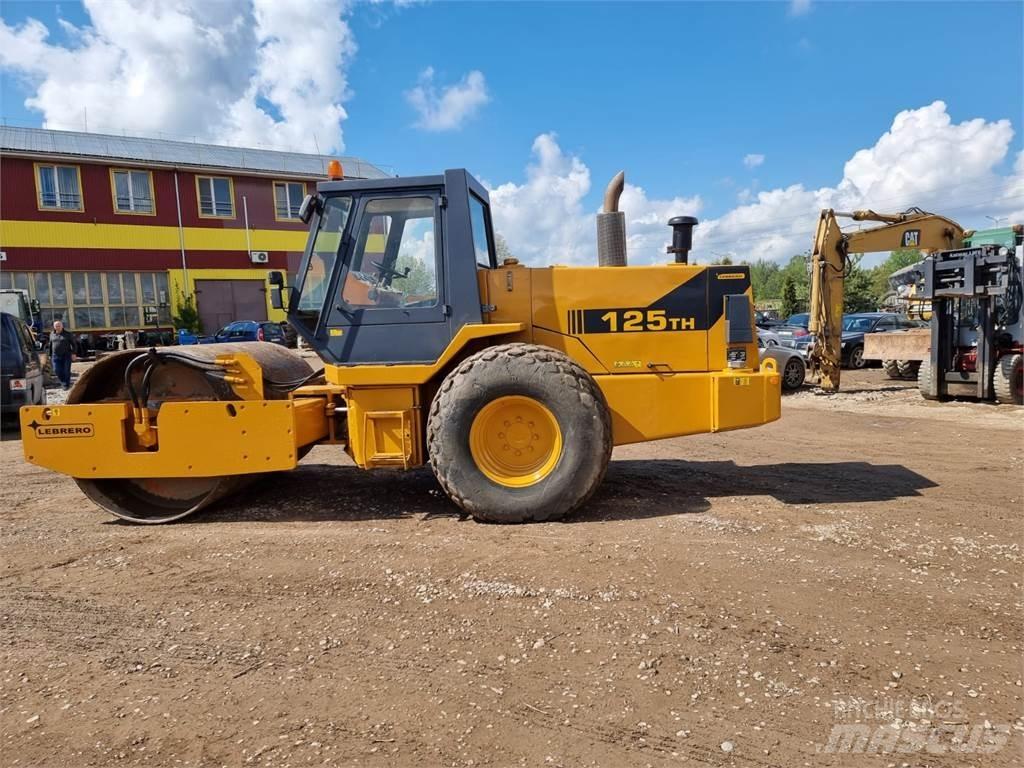 Bomag 125TH 单轮压路机