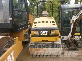 CAT CB224C 双轮压路机