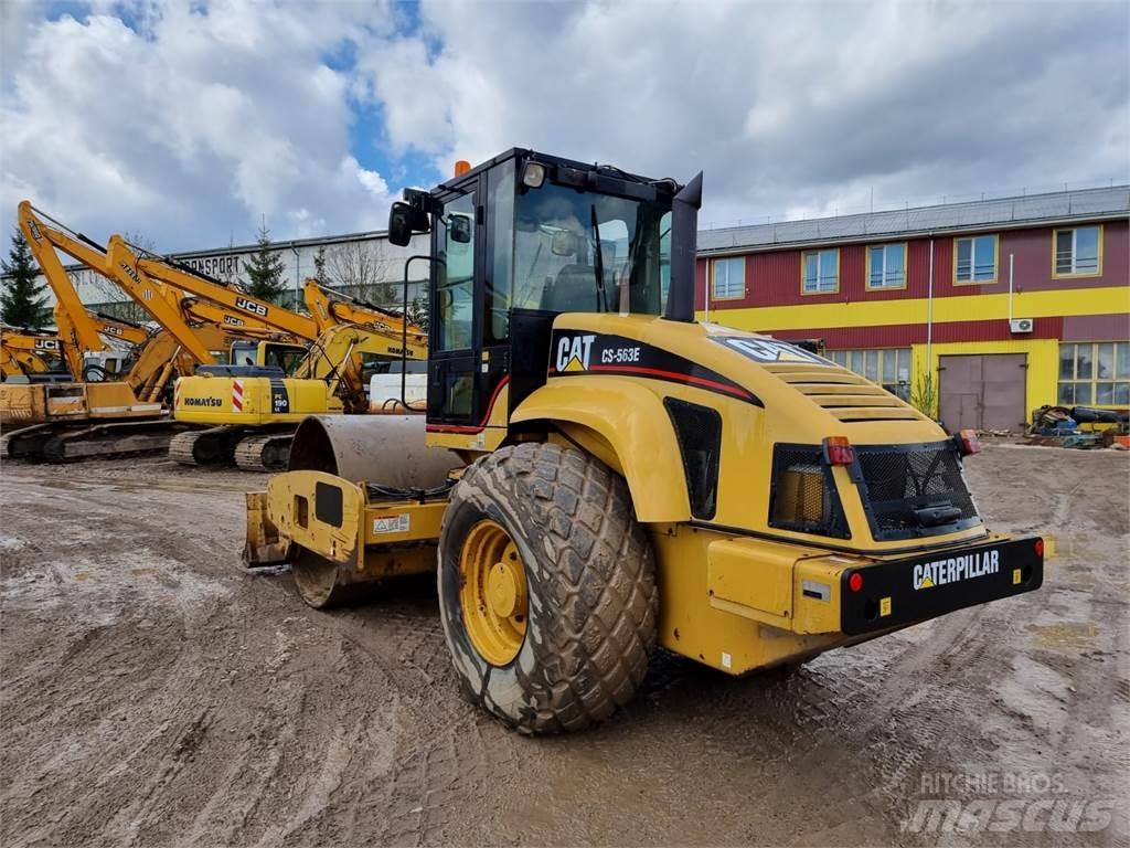 CAT CS 563E 单轮压路机