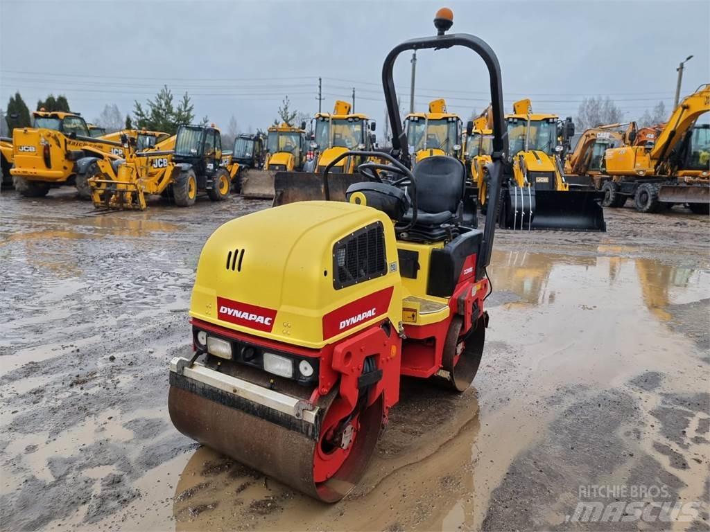 Dynapac CC900S 双轮压路机